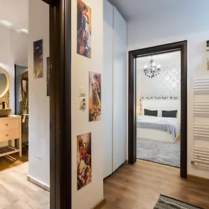 Apartament Black Rose, Bucureşti