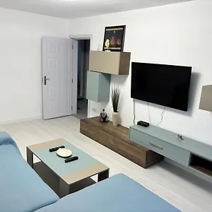 Apartament 3 Decomandat, Bucureşti
