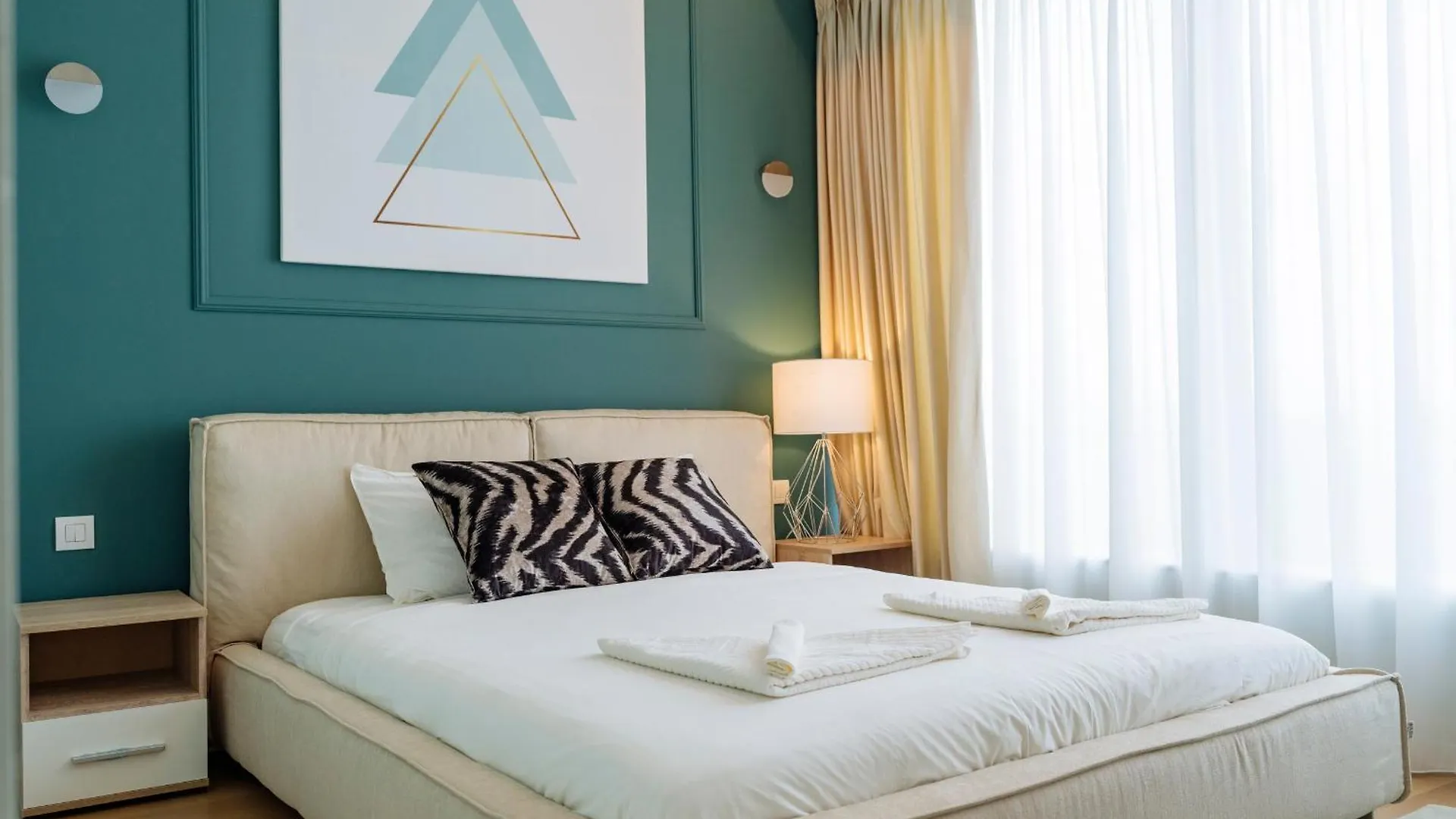 Oneunited Apartment Bucureşti 0*,