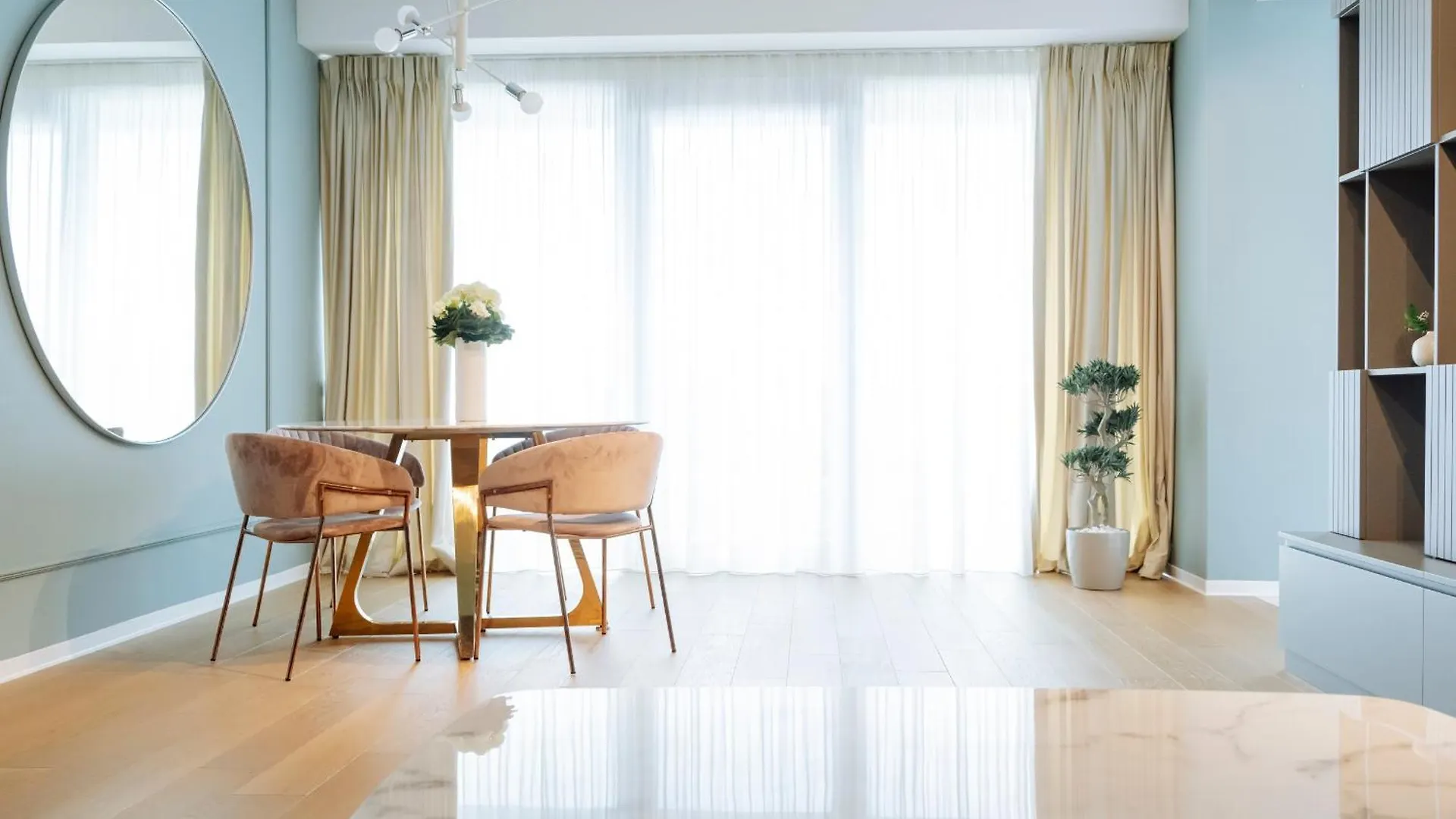 Oneunited Apartment Bucureşti 0*,